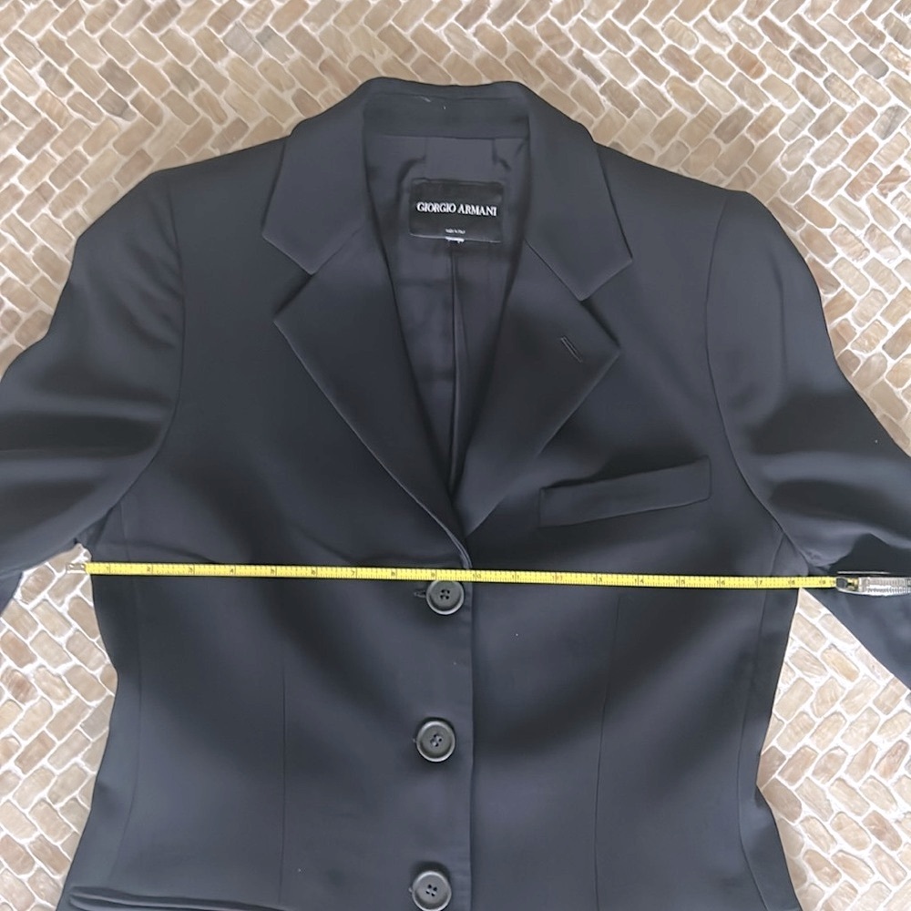 VTG GIORGIO ARMANI Ladies Pant Suit, Sz 8, black - Picture 15 of 17